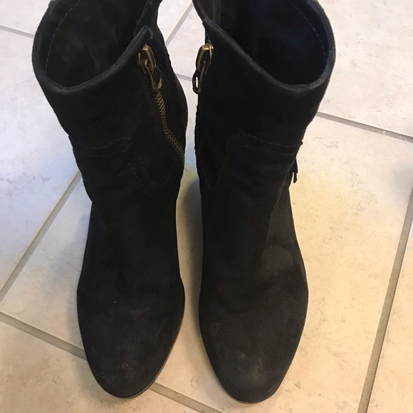 Booties - Picture 2 of 7